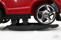 Детская каталка RiverToys Mercedes-Benz GL63 A888AA-H красный