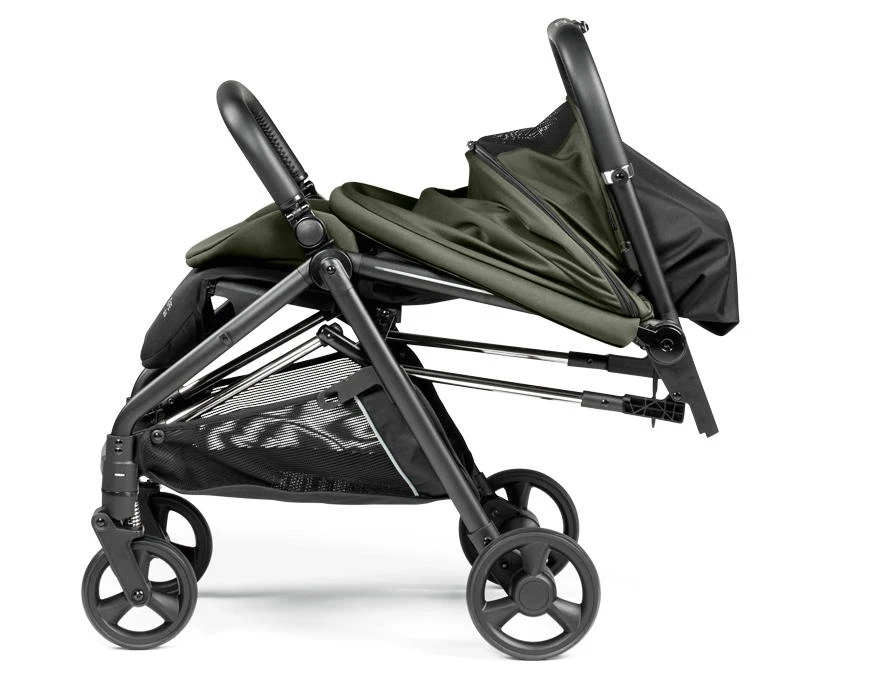 Прогулочная коляска Peg Perego Selfie Plus Metal Прогулочная коляска Peg Perego Selfie Plus Metal