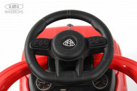 Детский толокар RiverToys Z003ZZ-C красный